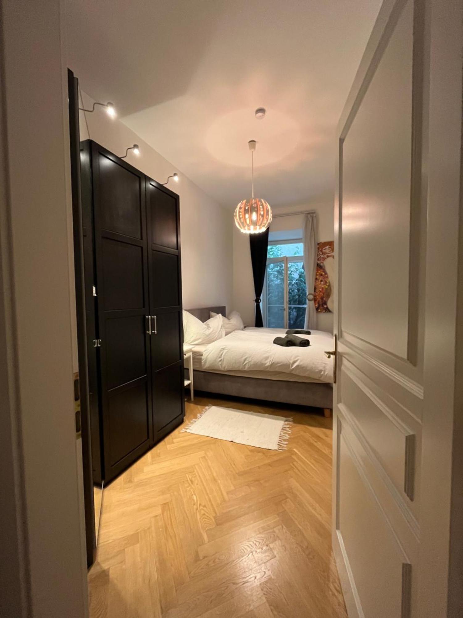 Quiet Apartment Next To Belvedere & Central Station Wien Exterior foto