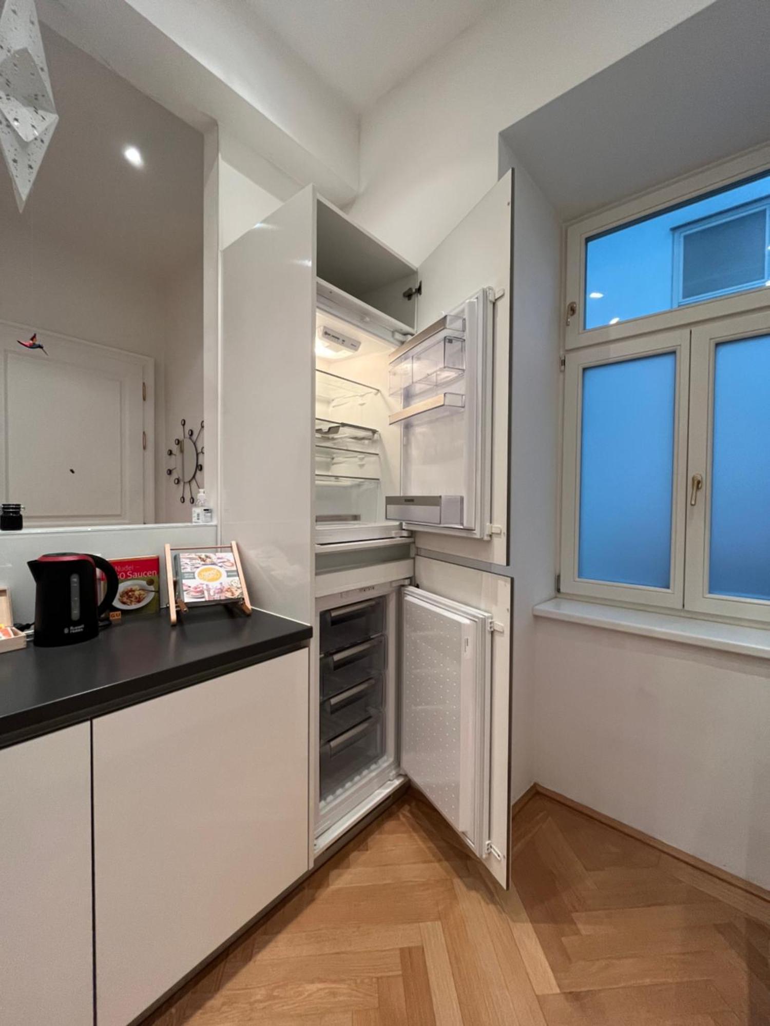 Quiet Apartment Next To Belvedere & Central Station Wien Exterior foto